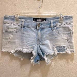 Brand New Hollister - Low Rise Jean Shorts - Size 28